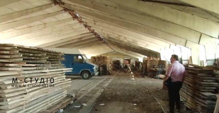 «Лісовий» підприємець з Мукачівщини так і «палахкотів» агресією!