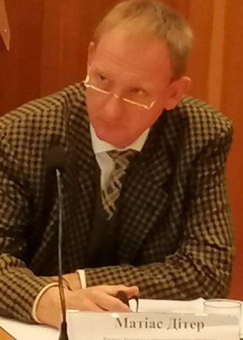 Проф. др. Маттіас Дітер: Застосування аналізу ринку деревини для політичних консультацій