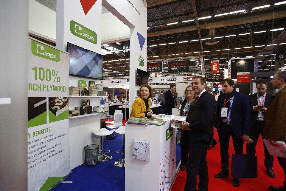 Компания «Свеза» представила свою продукцию на международной выставке BATIMAT