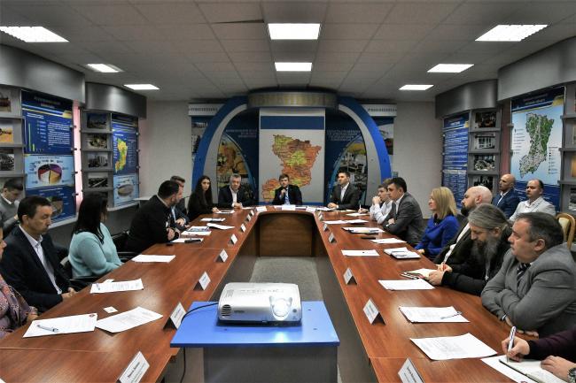 На Рівненщині планують створити деревооборобно-меблевий кластер