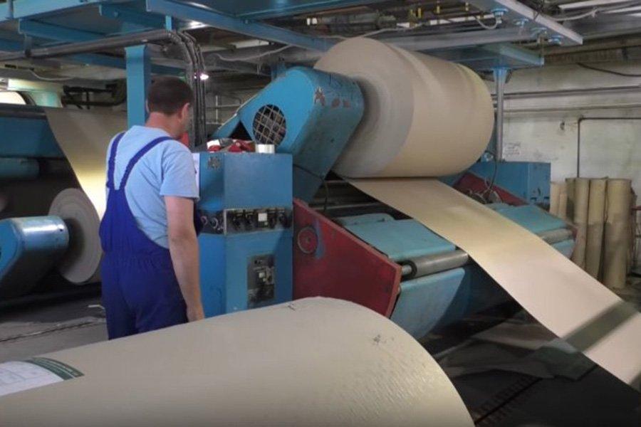 В Украине создали бумажную упаковку из опавших листьев