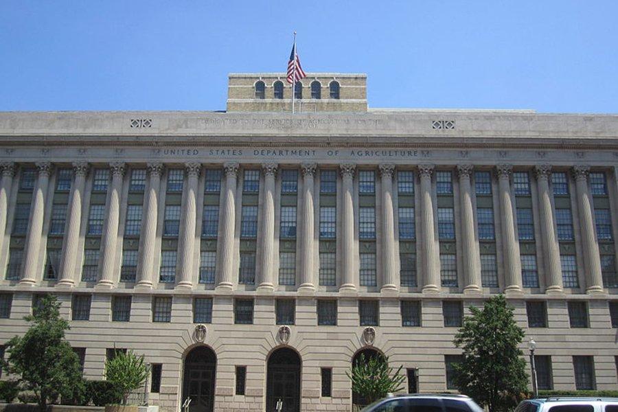 Лесная служба USDA движется в поддержку рынка древесины, предлагает продление контрактов на лесоматериалы для решения проблемы падающих рынков древесины в условиях пандемии COVID-19