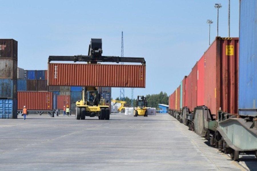 Группа «УЛК» продолжает отправлять продукцию в Китай по железной дороге