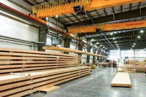 Обновленный сайт Kalesnikoff показывает лесопромышленное предприятие по производству массивных лесоматериалов