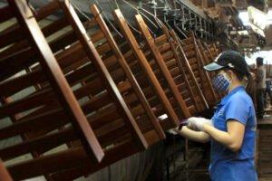 Экспорт древесины и изделий из дерева из Вьетнама вырос за 8 месяцев