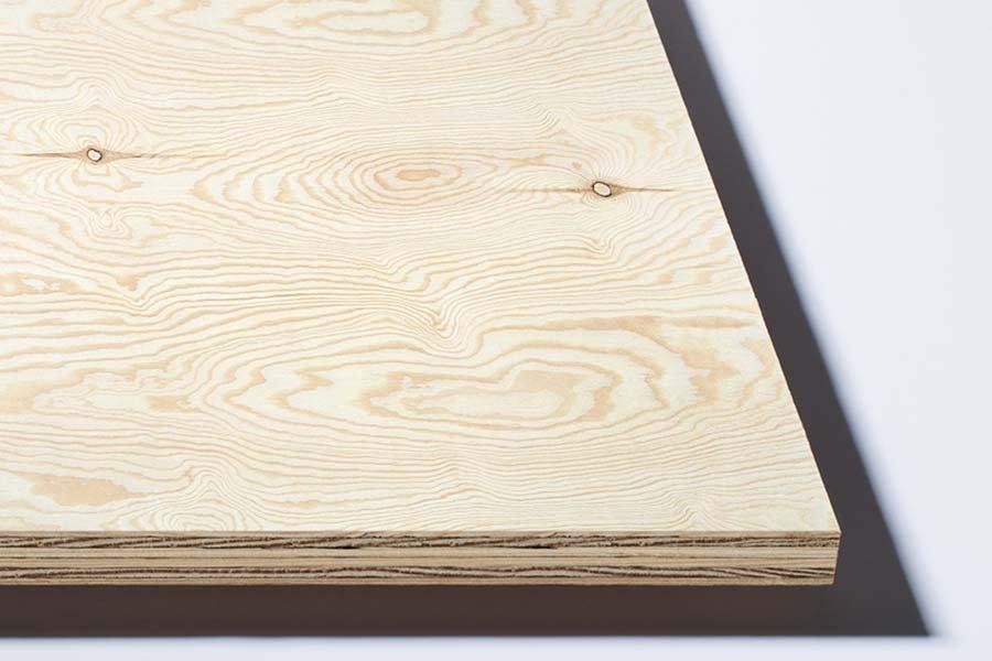 Kronospan UK начинает поставлять Kronobuild фанеру Ultra Ply из хвойных пород