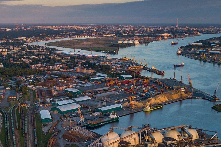 Древесина и лесные товары составляют 24% от общего оборота Рижского порта