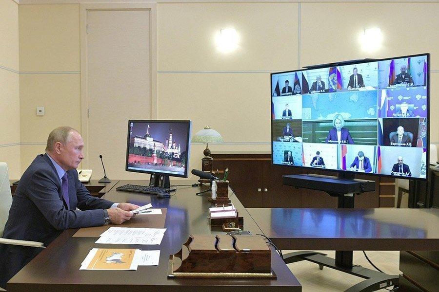You are currently viewing Президент сдерживает экспорт необработанной древесины из России
