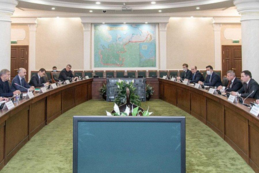 You are currently viewing Правительство Архангельской области и Segezha Group (входит в АФК «Система») договорились о сотрудничестве в лесной отрасли