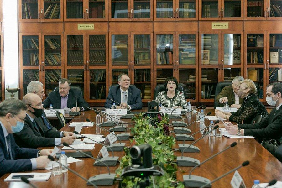Эксперты обсудили актуальные проблемы и перспективы развития деревянного домостроения